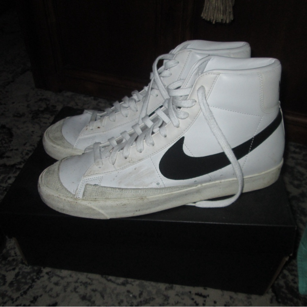 Nike Blazer Mid 77 High-Top Sneakers
